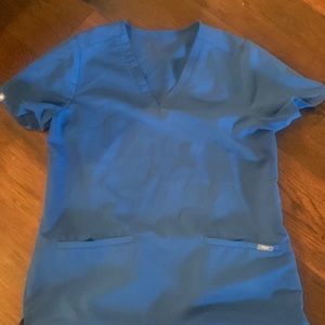 Figs womens small top